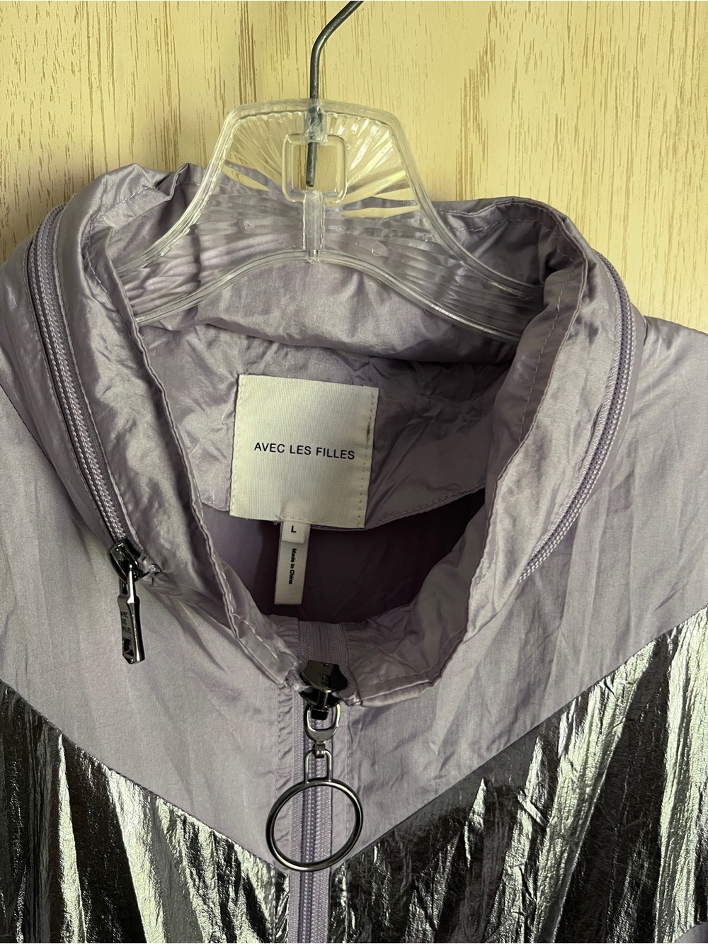 Avec Les Filles Anthropologie Windbreaker Jacket Lavender Silver w/ Hood Size L - Picture 9 of 11